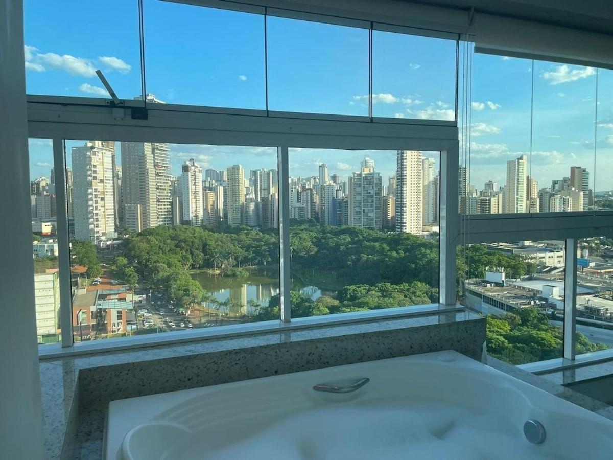 1 Qts.| 2 Hosp. | Jacuzzi Na Varanda | Linda Vista Гояния Экстерьер фото