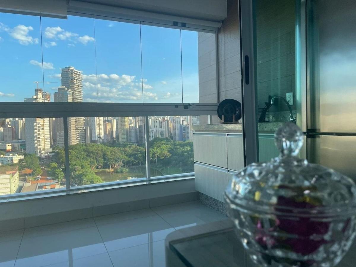 1 Qts.| 2 Hosp. | Jacuzzi Na Varanda | Linda Vista Гояния Экстерьер фото