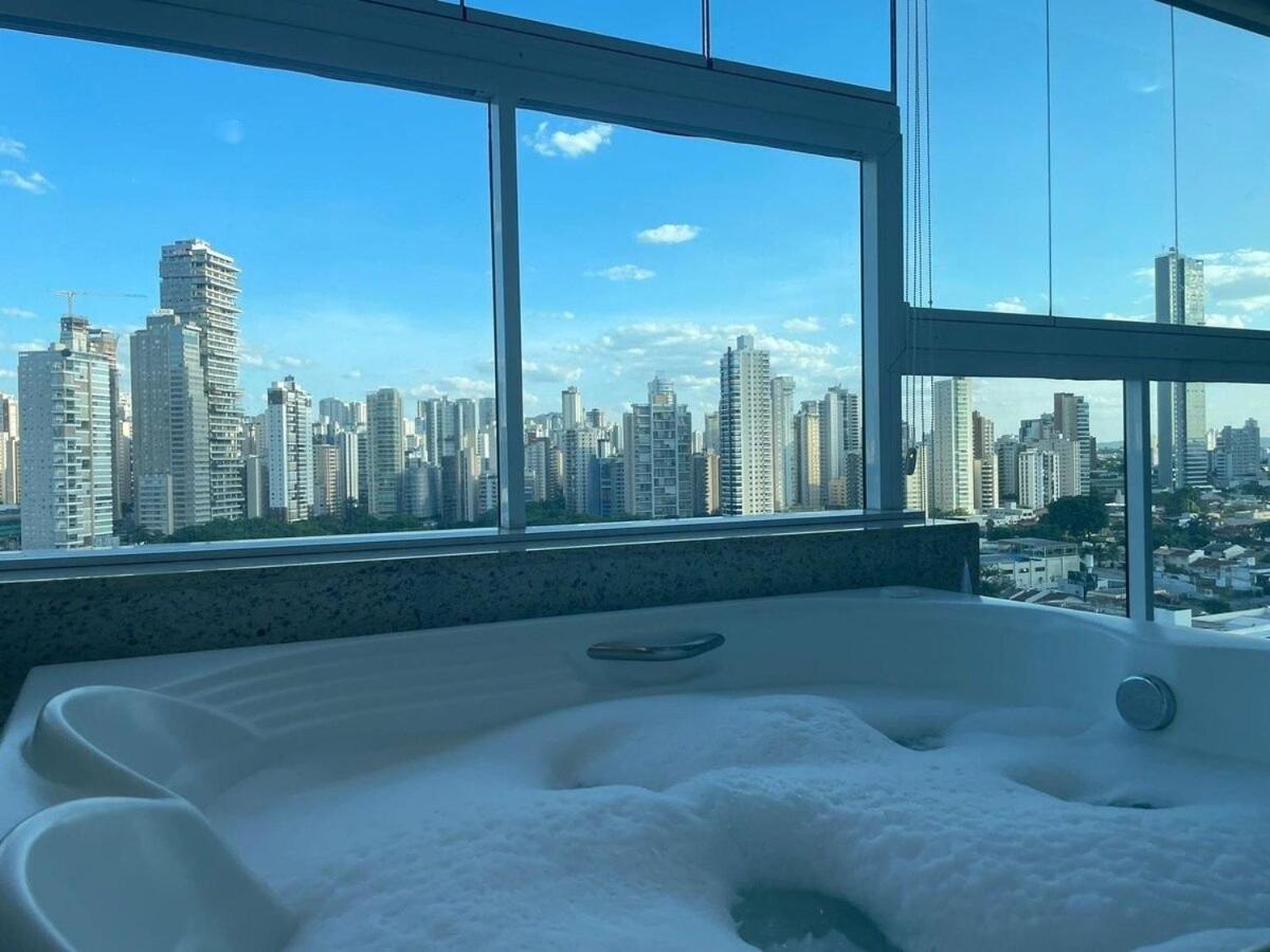 1 Qts.| 2 Hosp. | Jacuzzi Na Varanda | Linda Vista Гояния Экстерьер фото